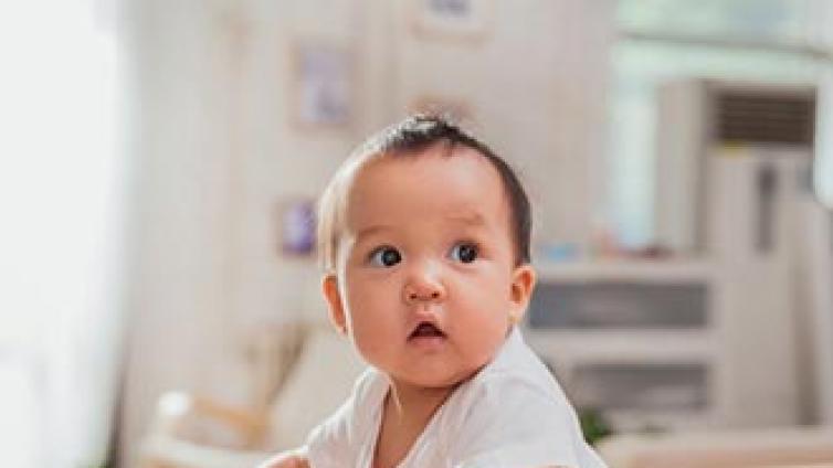 宝宝囟门闭合晚是不是缺钙？护理知识看这里