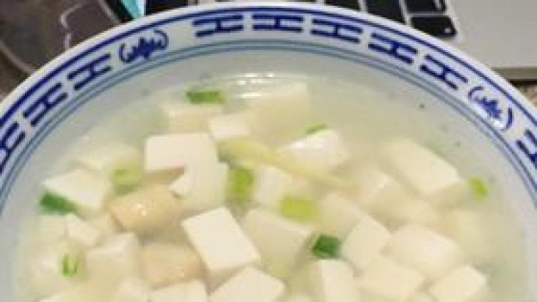 	 豆腐做汤比肉还强！这道百搭元气汤你学会了吗？